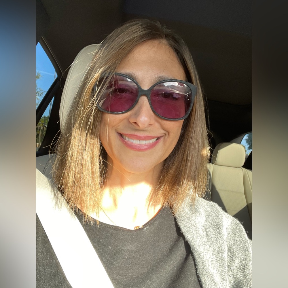 Meet your Posher, Lisa